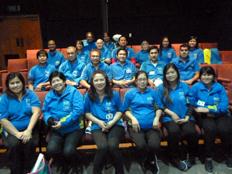 Invercargill’s friendly CrestClean franchisees say, “Come on down and join the team!”