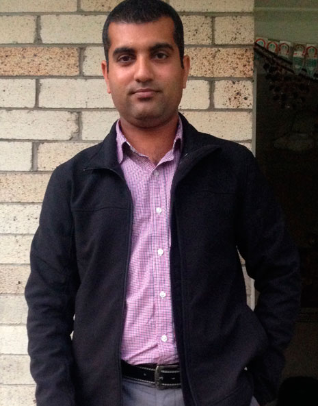 CrestClean Auckland Quality Assurance Co-ordinator Rajesh Narayan helped a mother and her sick daughter at Middlemore Hospital.