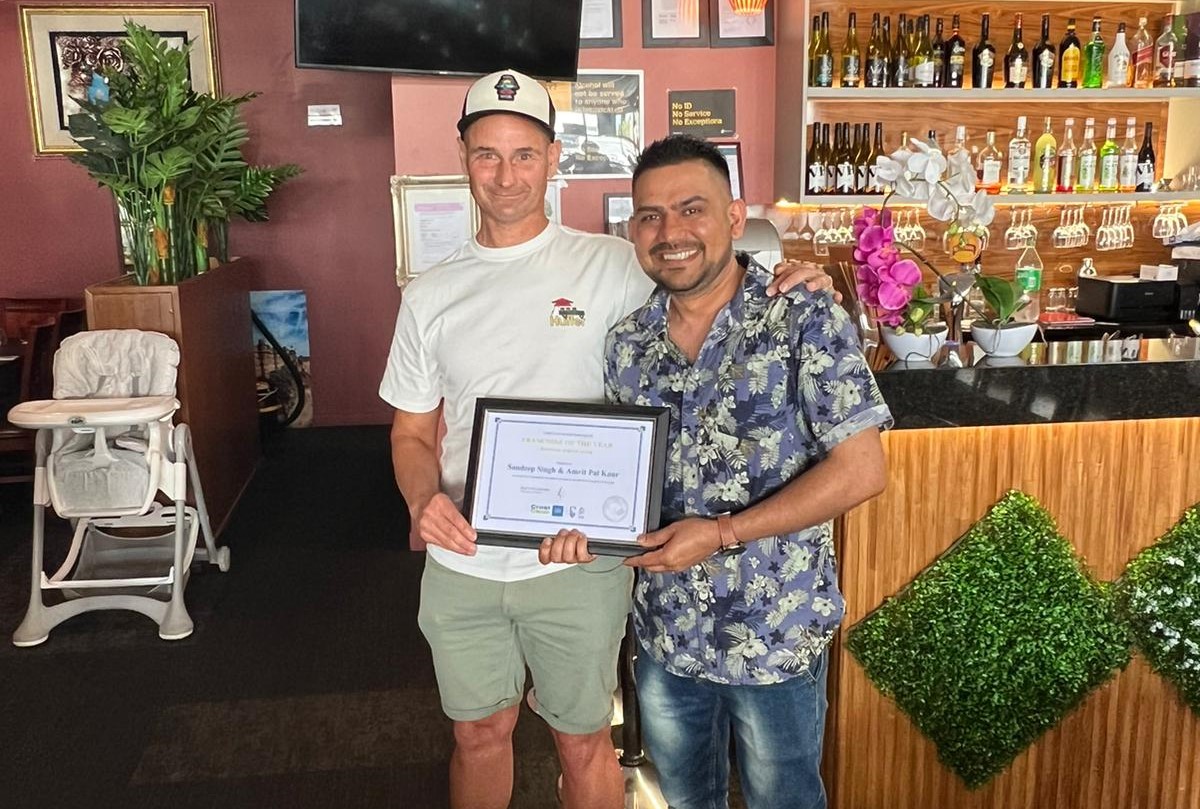 Rotorua and Taupō teams honour Franchisee of the Year at Christmas party