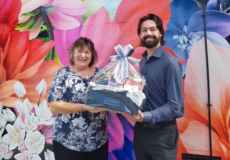 CrestClean’s community connections bloom at Rosebank Road Association